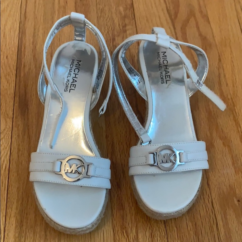 Michael Kors heals